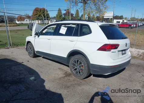 2021 Volkswagen Tiguan 2.0T S z USA, uszkodzony, nr VIN 3VV1B7AX4MM036555